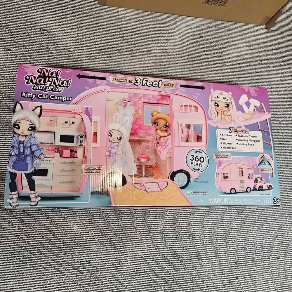 Na! Na! Na! Surprise Kitty-Cat Camper
